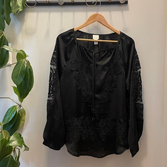 Chico’s Black Embroidered Boho Blouse | M/L (Sz 1) | Johnny Was Inspired NWOT - Picture 2 of 10